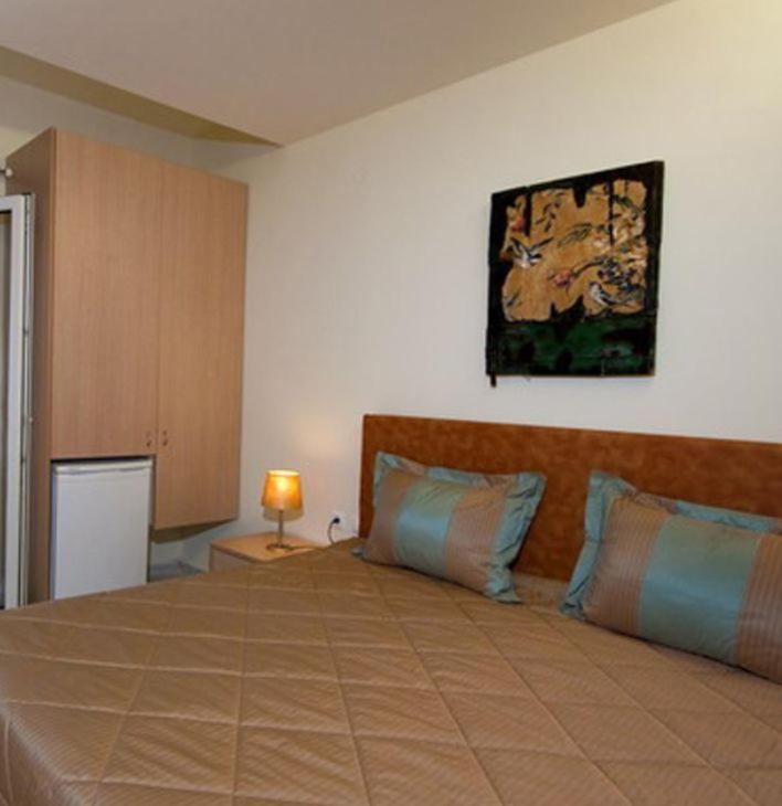Venus Beach Hotel Néa Stýra Eksteriør bilde